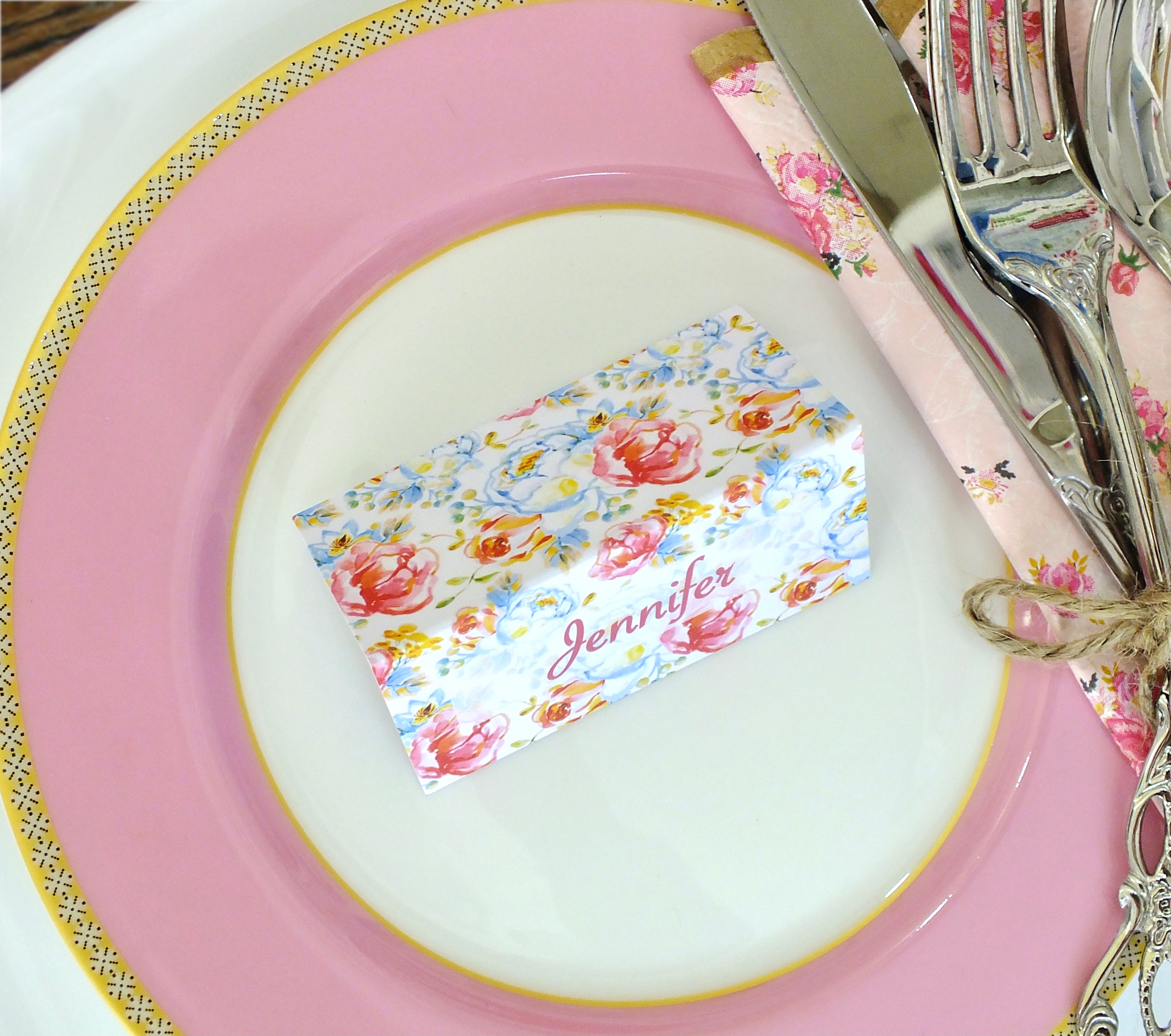 Floral Place Cards for Wedding / Dinner Party - Personalised or Blank