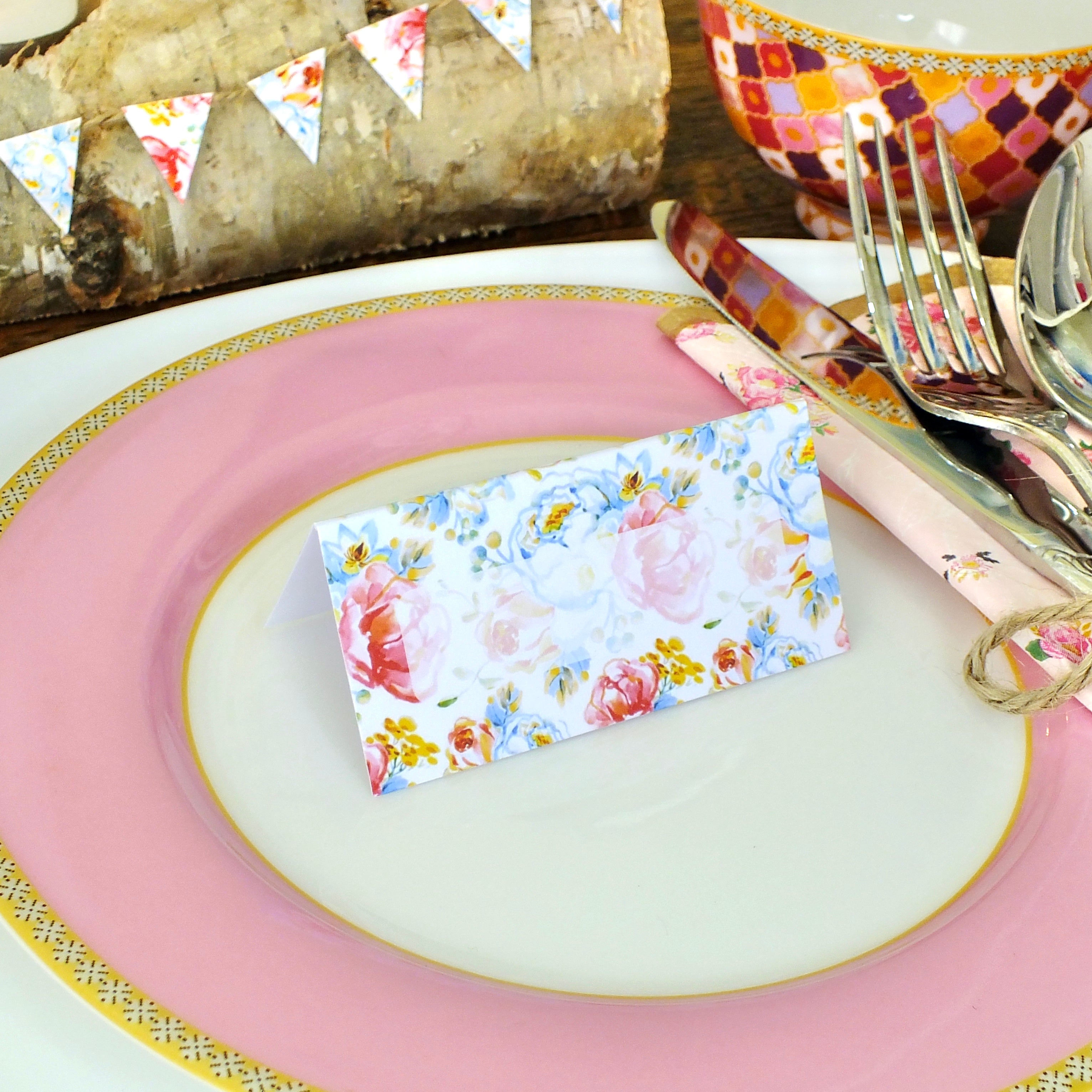 Floral Place Cards for Wedding / Dinner Party - Personalised or Blank