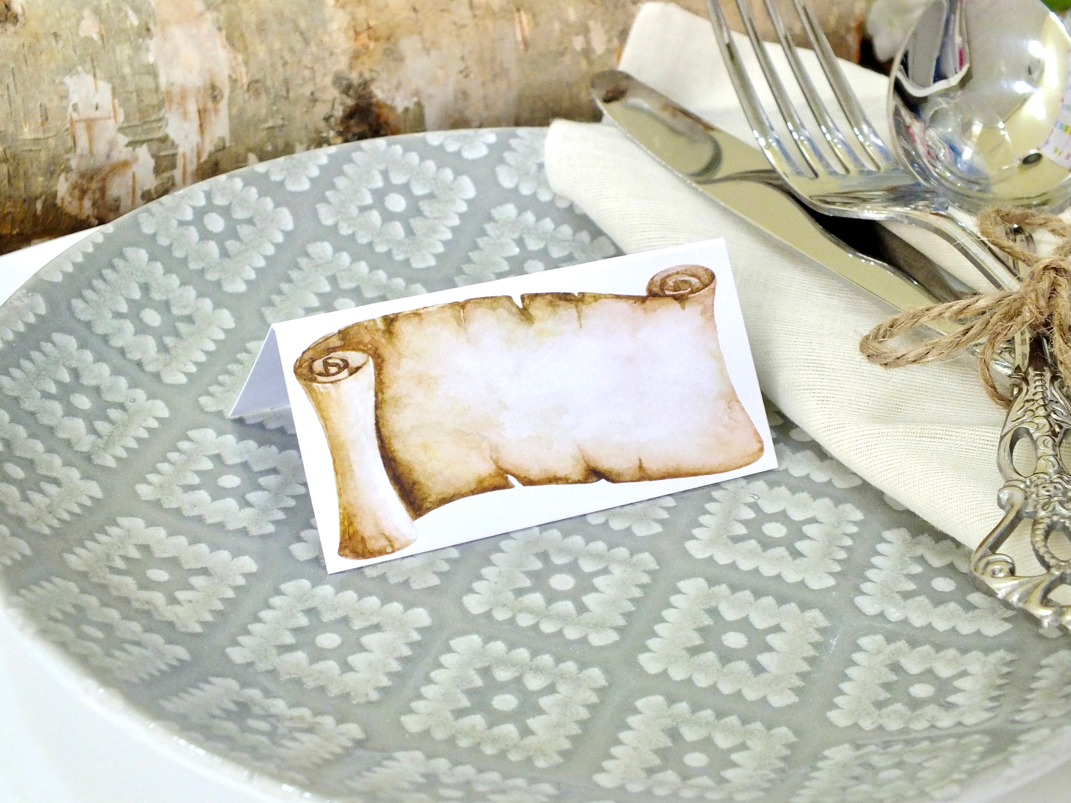 Ancient Scroll Place Cards - Tent Fold - Pack of 12