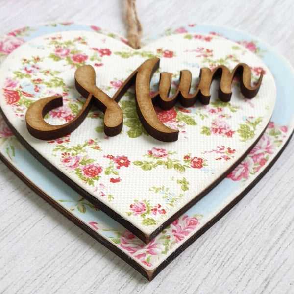 Mum - Wooden Hanging Heart Ornament, Floral Home Decor Gift Alternate